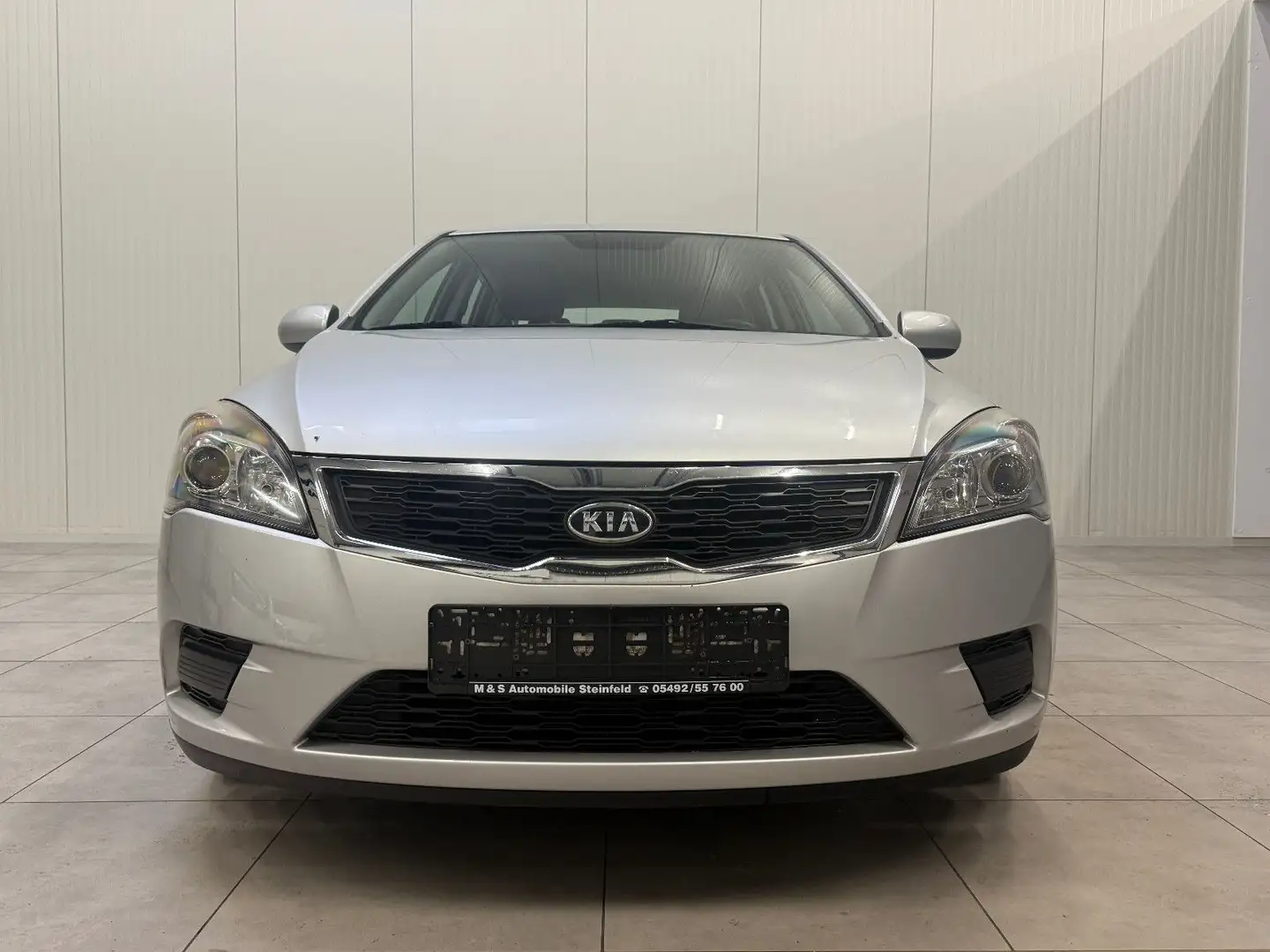 Kia Ceed / cee'd Silber - 2