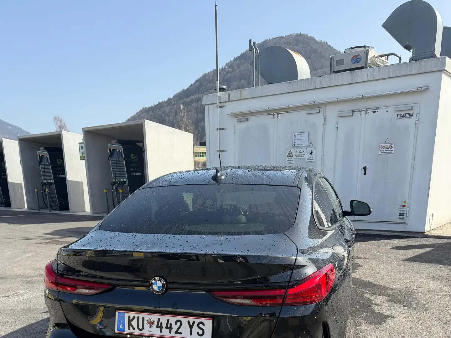 BMW 218 218i Gran Coupe Aut. Schwarz - 2