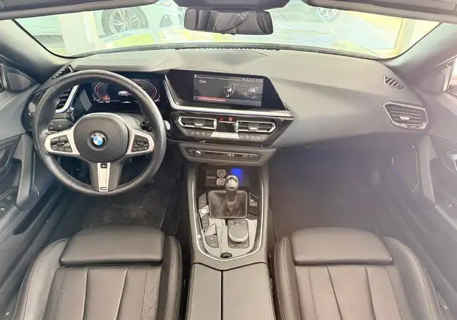 BMW Z4 view 13