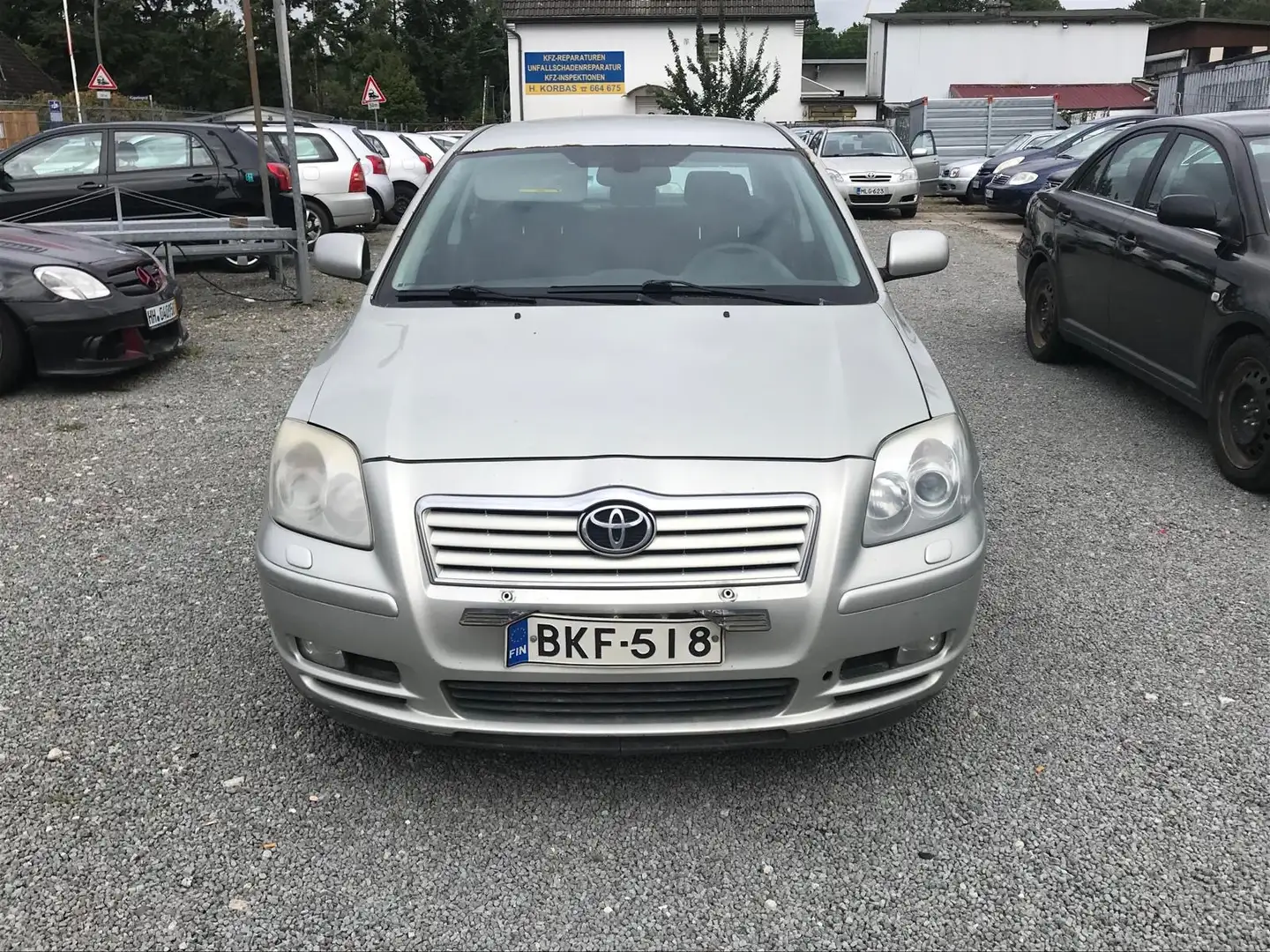 Toyota Avensis 1.8 VVT-i Silver - 1