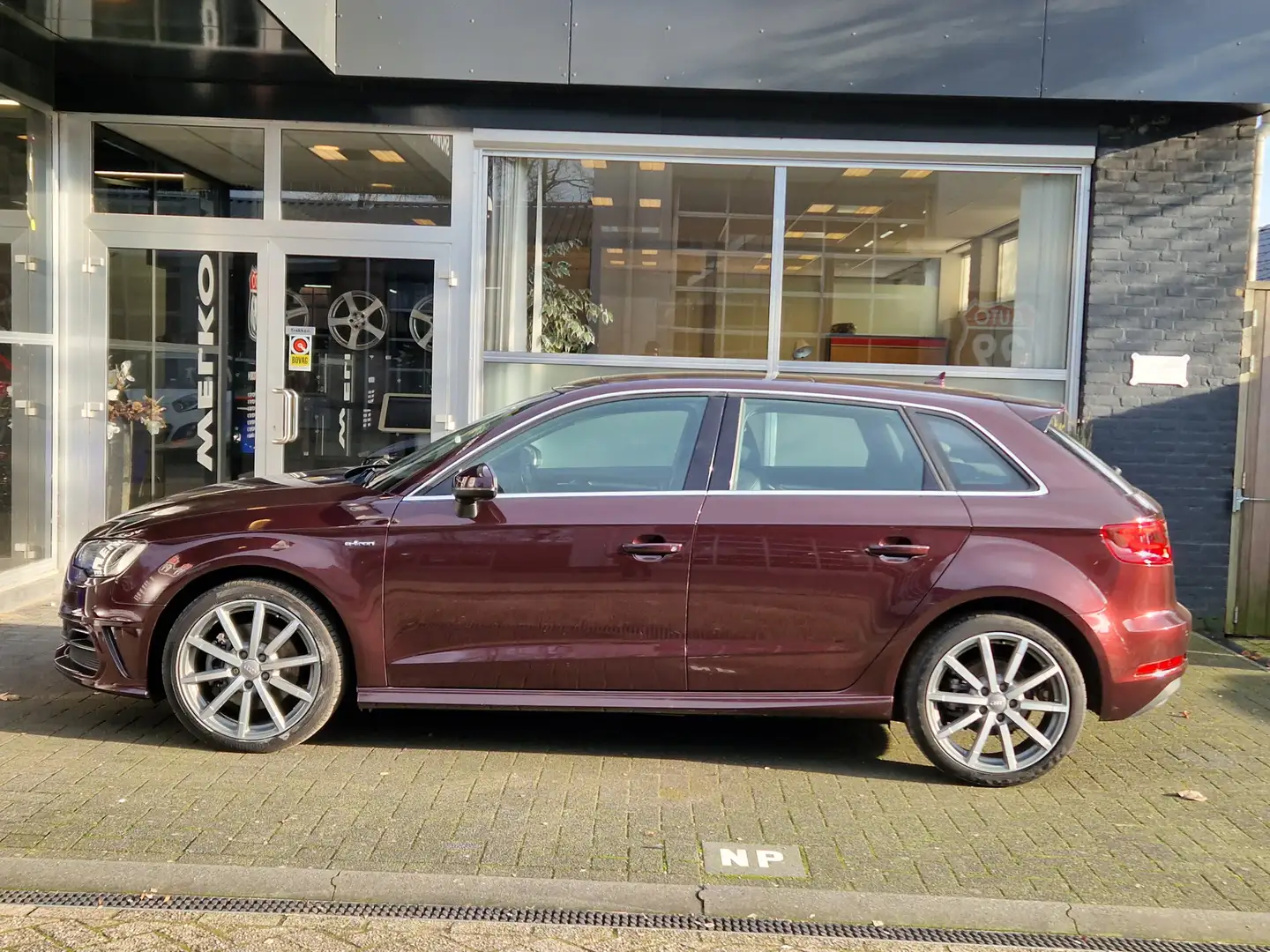 Audi A3 Sportback 1.4 e-tron PHEV Ambition Pro Line plus 3 Rouge - 2