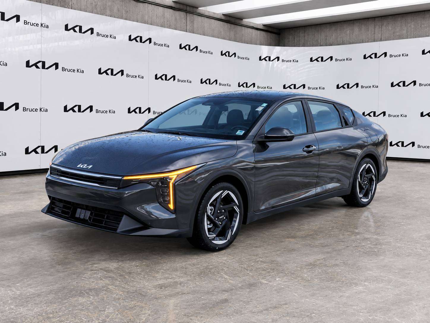Gray 2025 Kia K4 Sedan Front-Wheel Drive Automatic