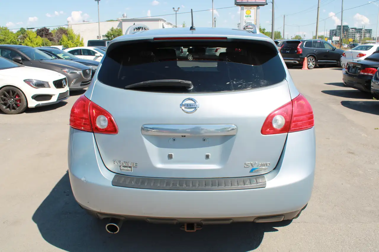 Nissan Rogue снимка Nissan Rogue