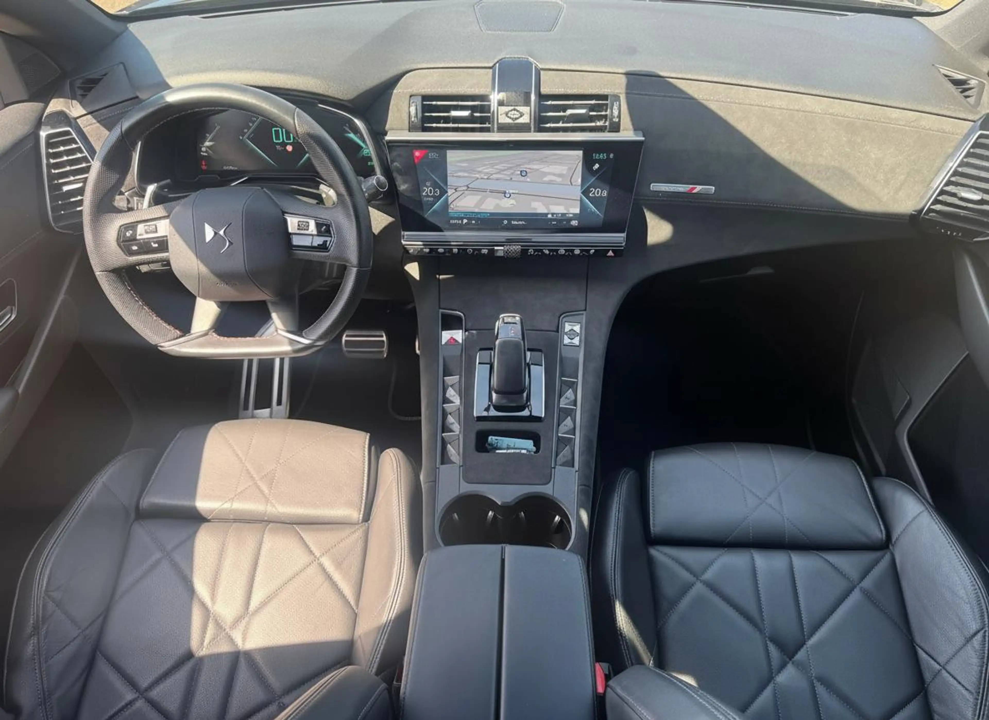 DS Automobiles DS 7 Crossback E-Tense Performance Line+ SOH 97% | Lederen bekled — photo 4