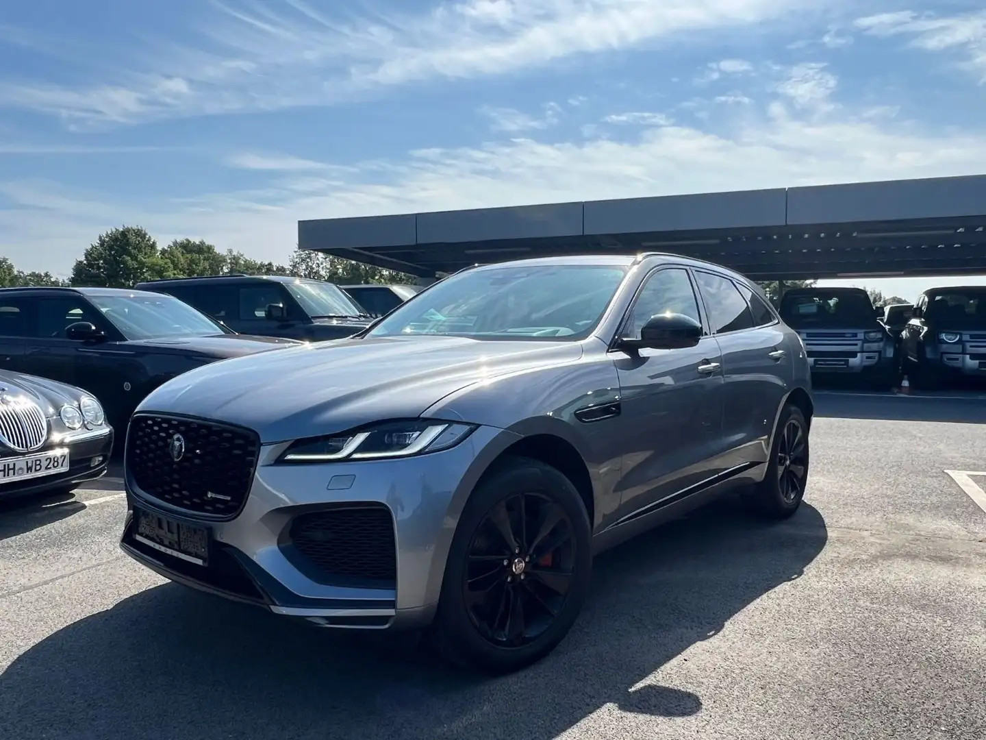 Jaguar F-Pace F-PACE R-DYNAMIC BLACK AWD/PANORAMA/SCHEC Grau - 1
