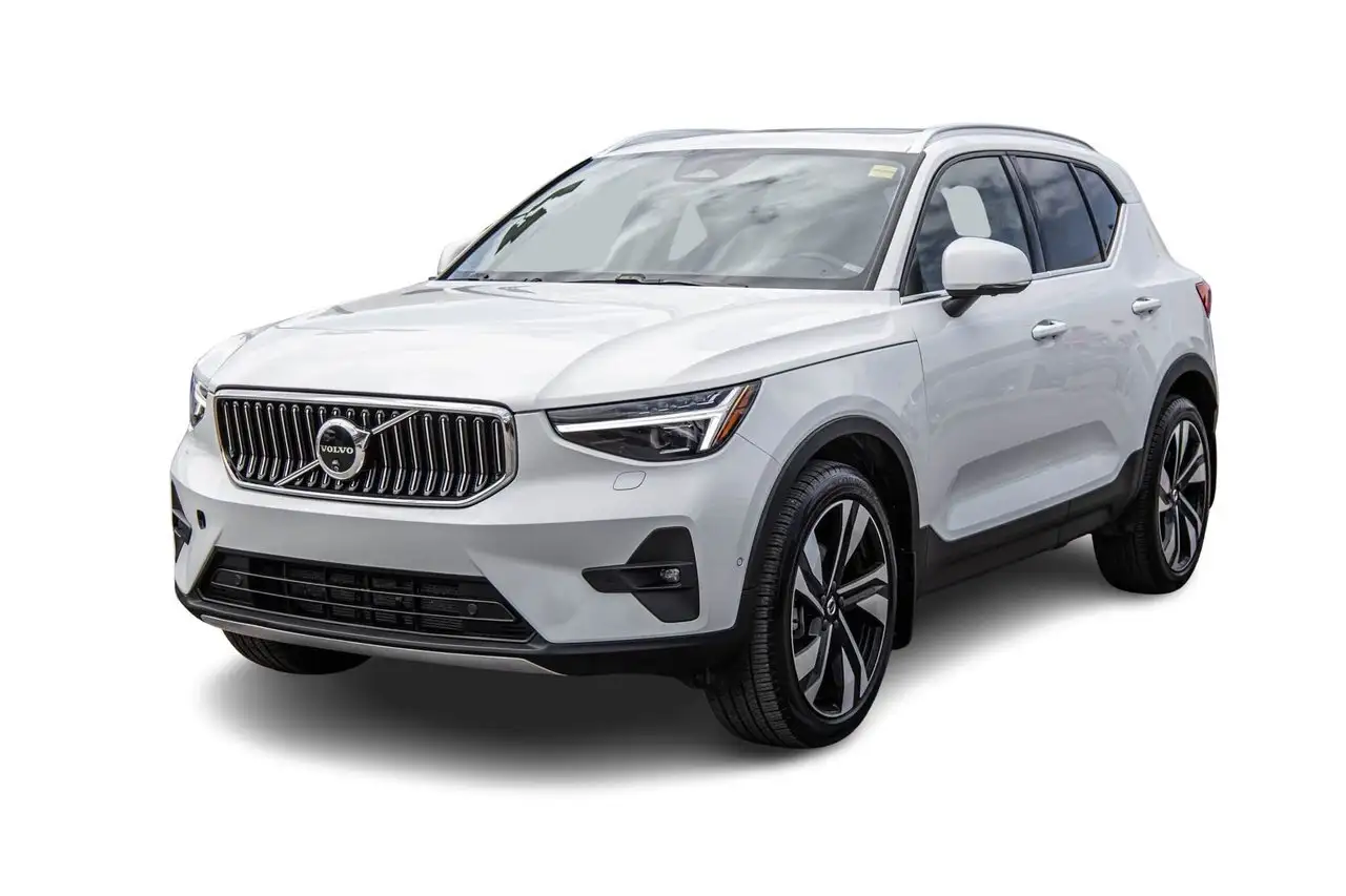 2024 Volvo XC40