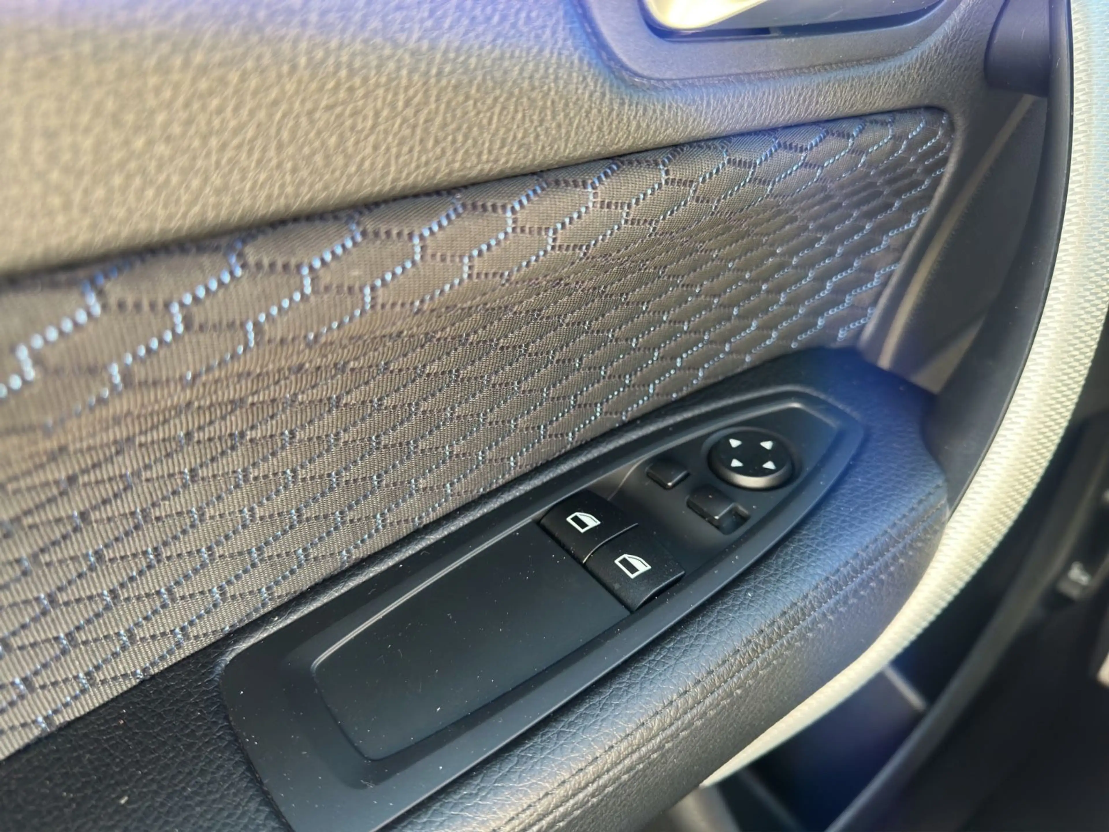 BMW 220 i Coupe*M SPORT*KAMERA*1.HAND* — photo 12