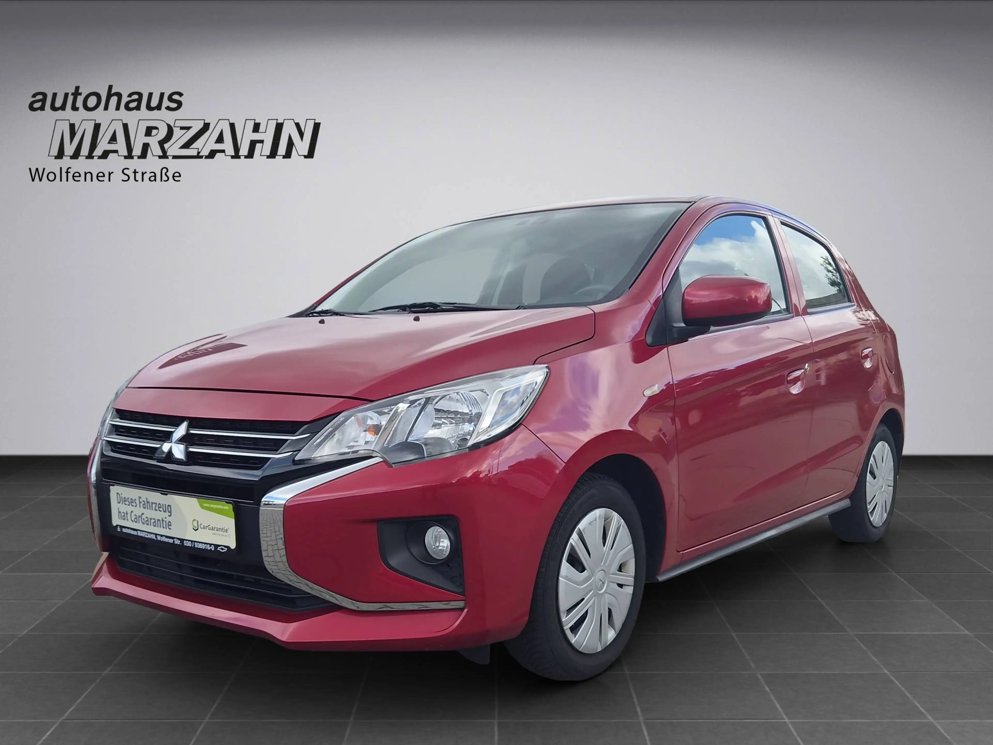 Mitsubishi Space Star Select