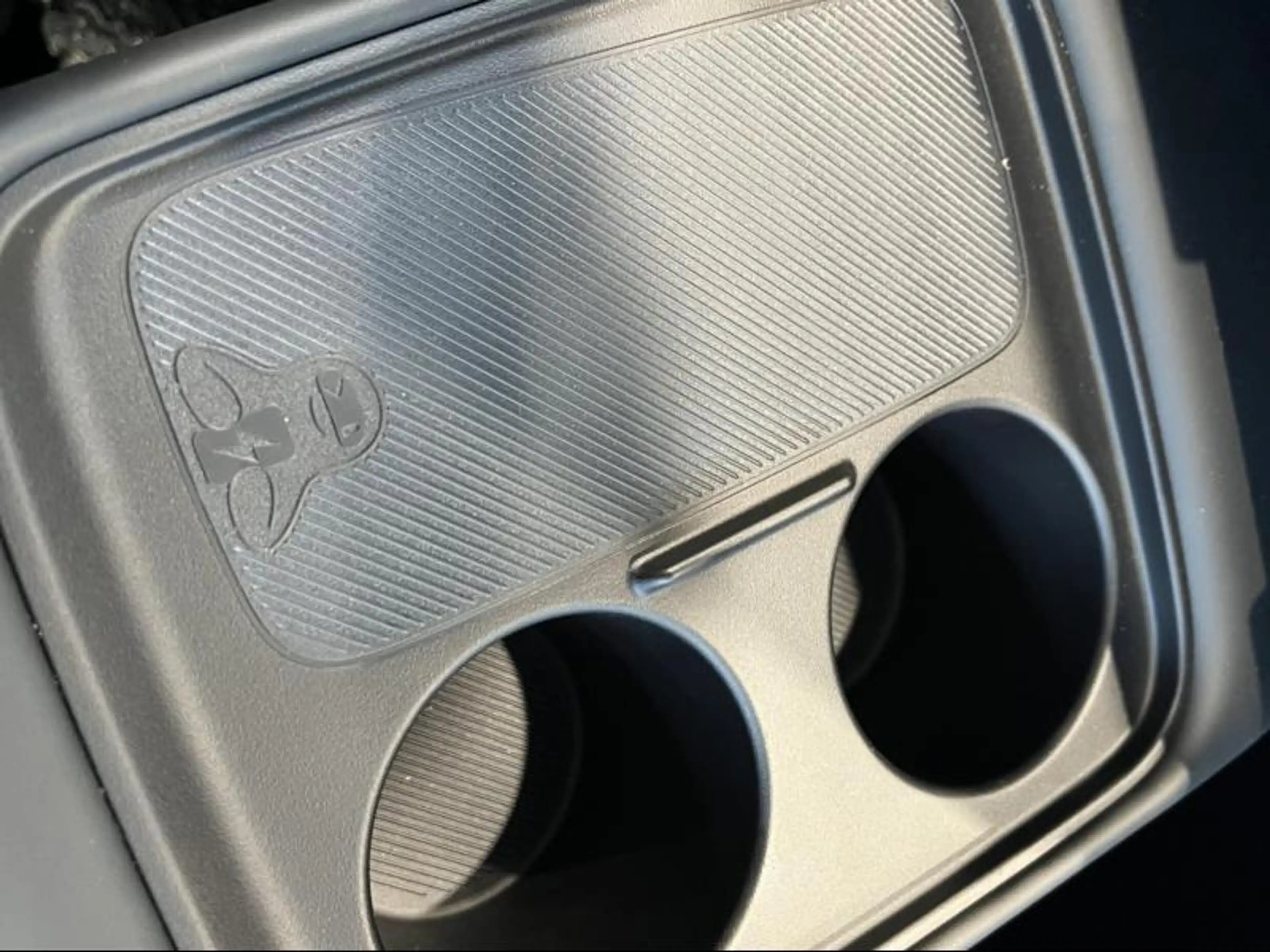 Leapmotor B03X Design — photo 14