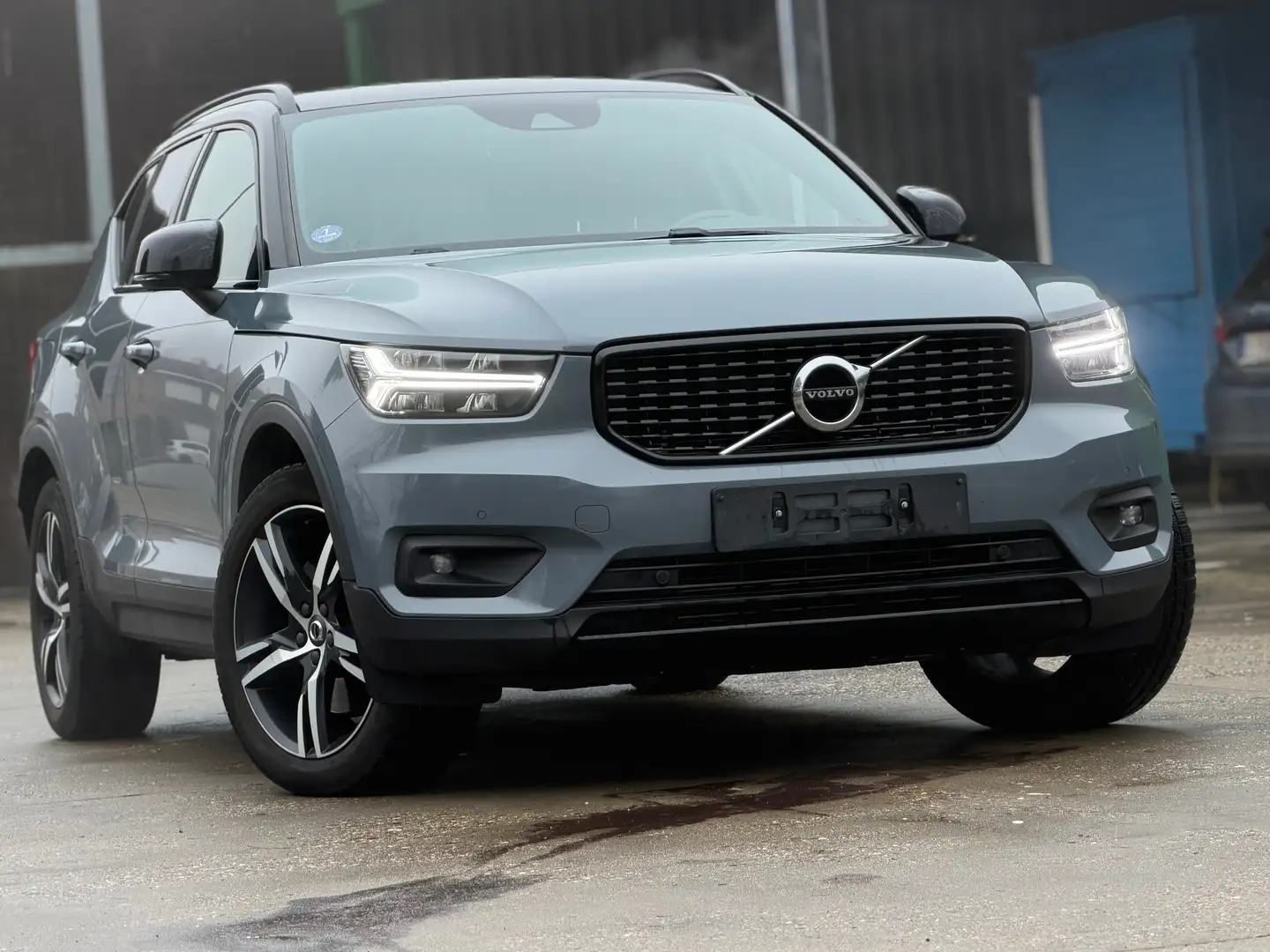 Volvo XC40 Plug In hybride 1.5 T4- R-Design-2021-BTW Incl Grau - 1