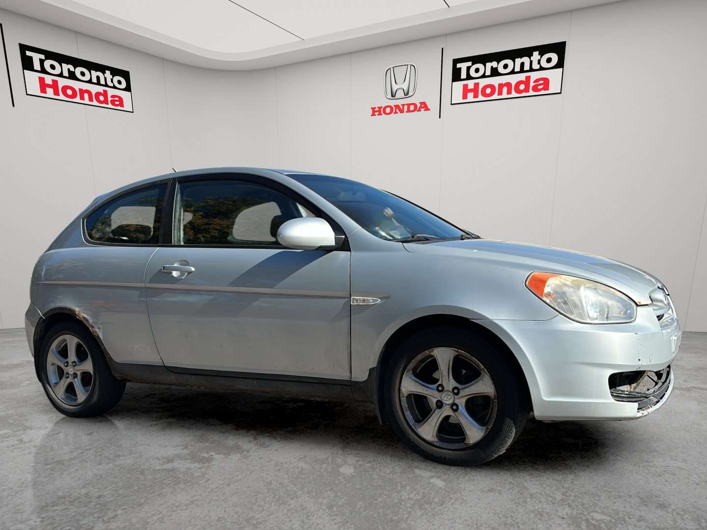 2009 Hyundai ACCENT Hatchback 3-Door