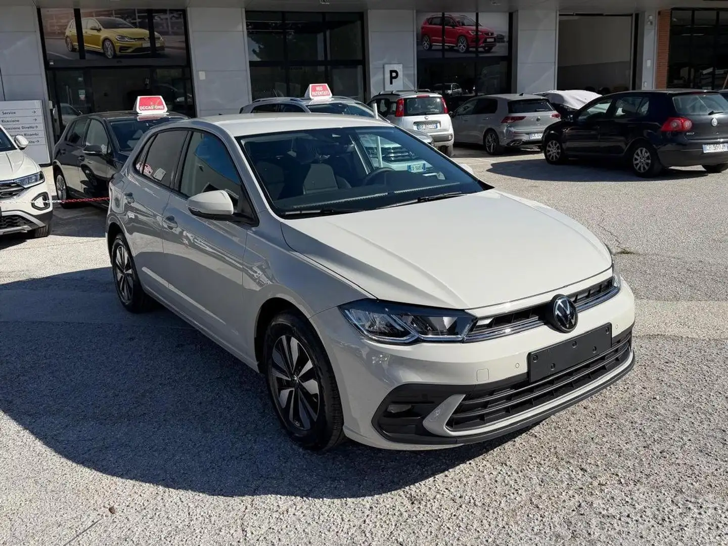 Volkswagen Polo Polo 1.0 tsi Edition Plus 95cv Grijs - 2