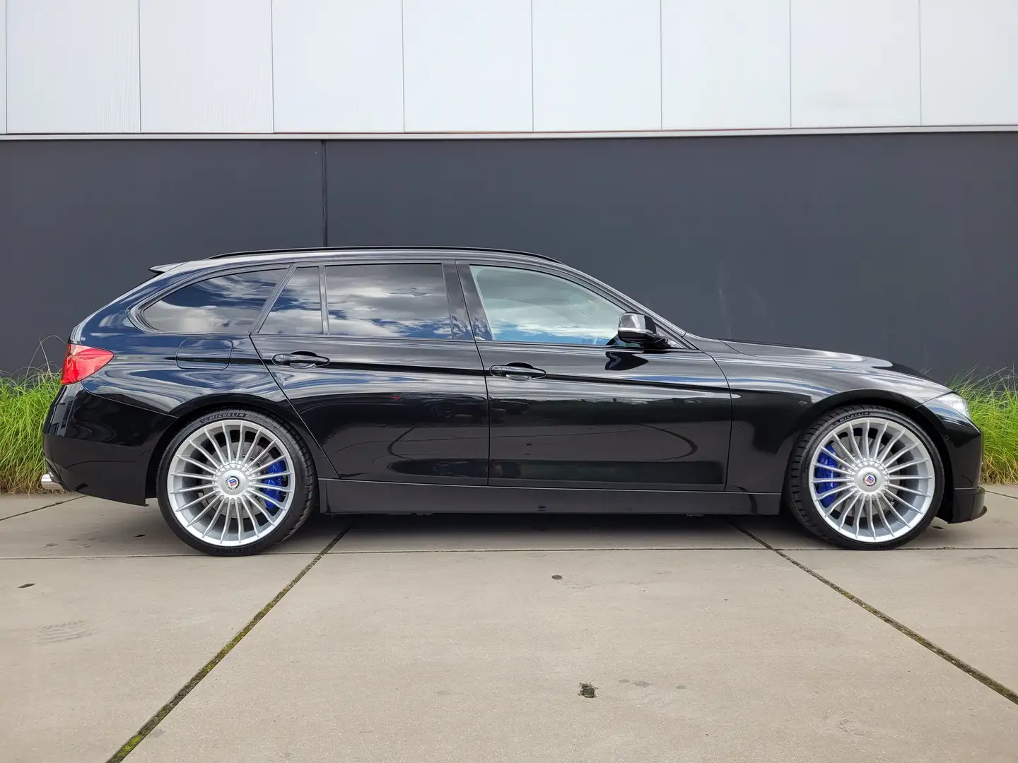 Alpina D3 Touring Biturbo Switch-Tronic*HK*PANO DAK*MEMORY* Schwarz - 2