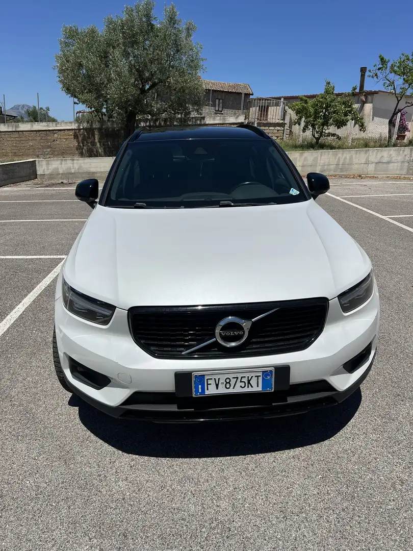 Volvo XC40 2.0 d3 R-design geartronic my20 - 1