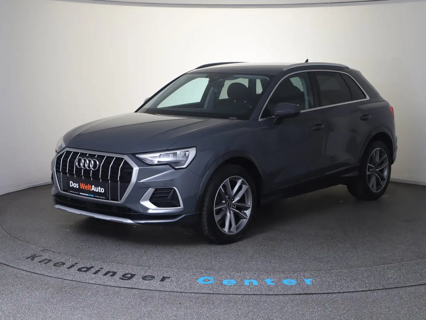 Audi Q3 35 TDI advanced exterieur Grau - 2