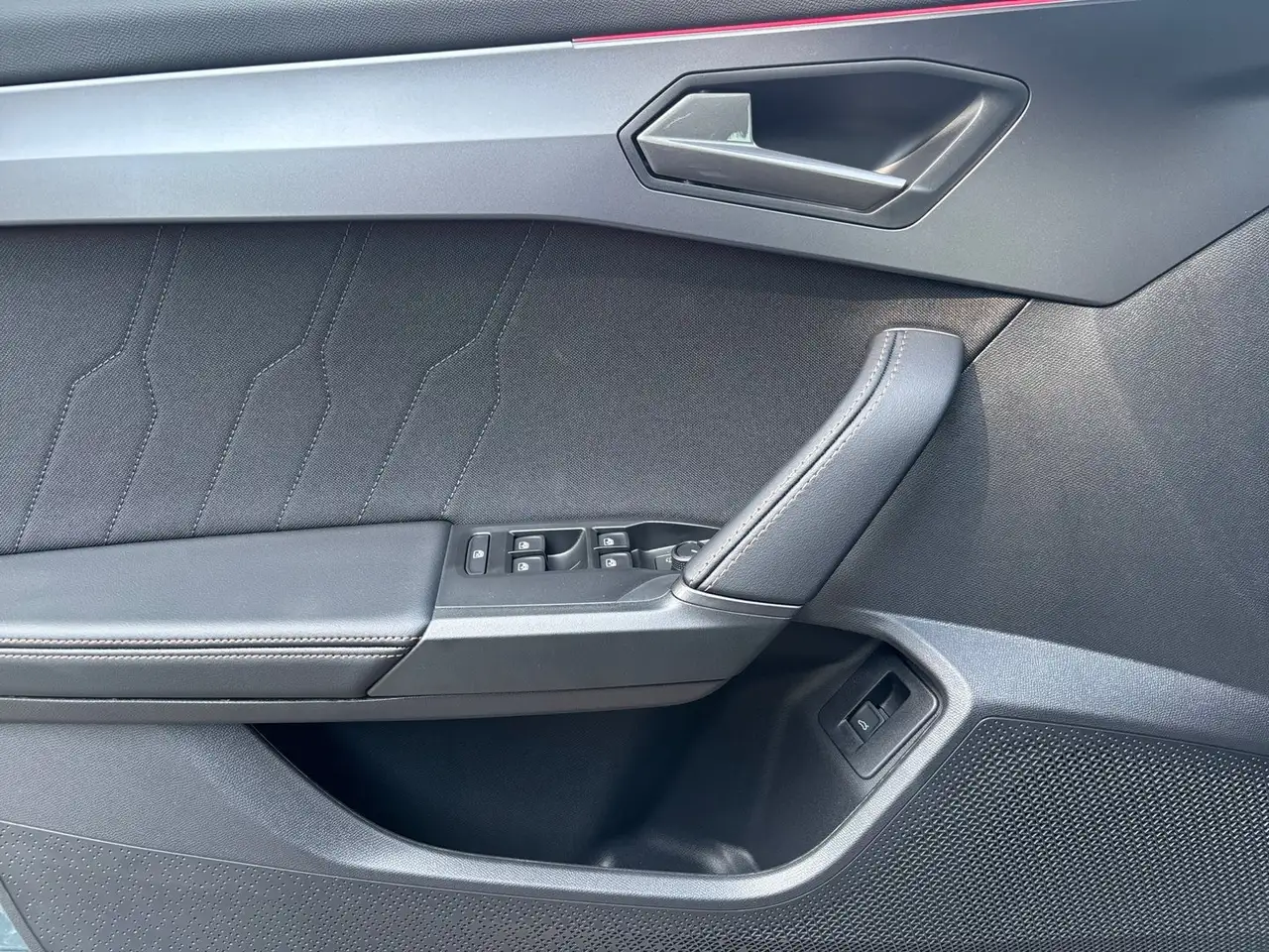 CUPRA Leon 2026 — фото 12
