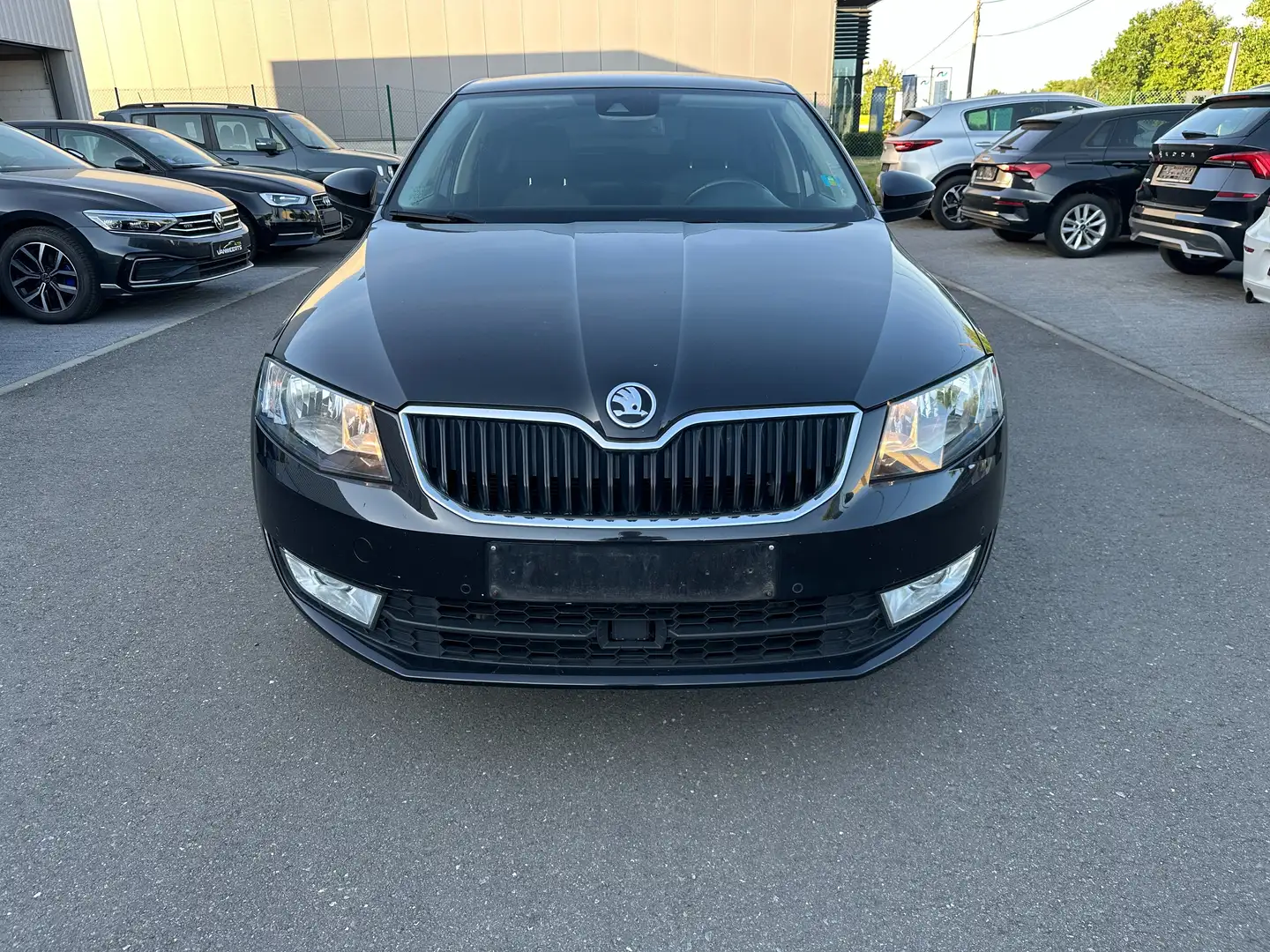Skoda Octavia 1.4 TSI benzine (50 liter tank) + CNG Černá - 2