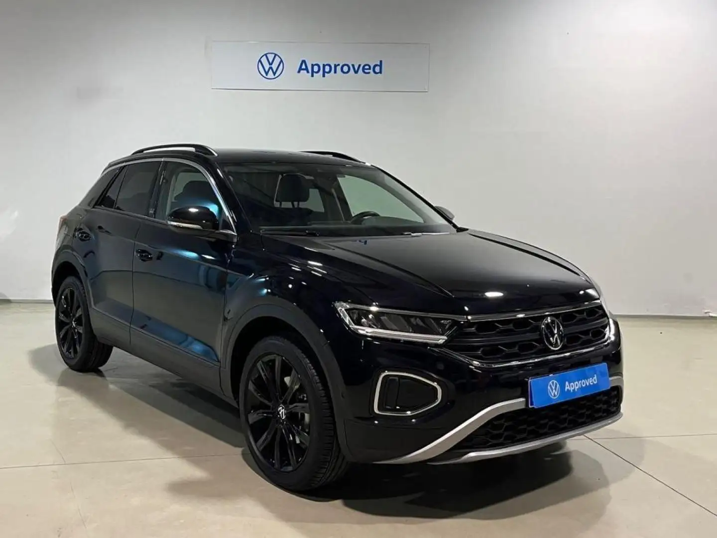 Volkswagen T-Roc 2.0TDI Dark 85kW Negro - 1