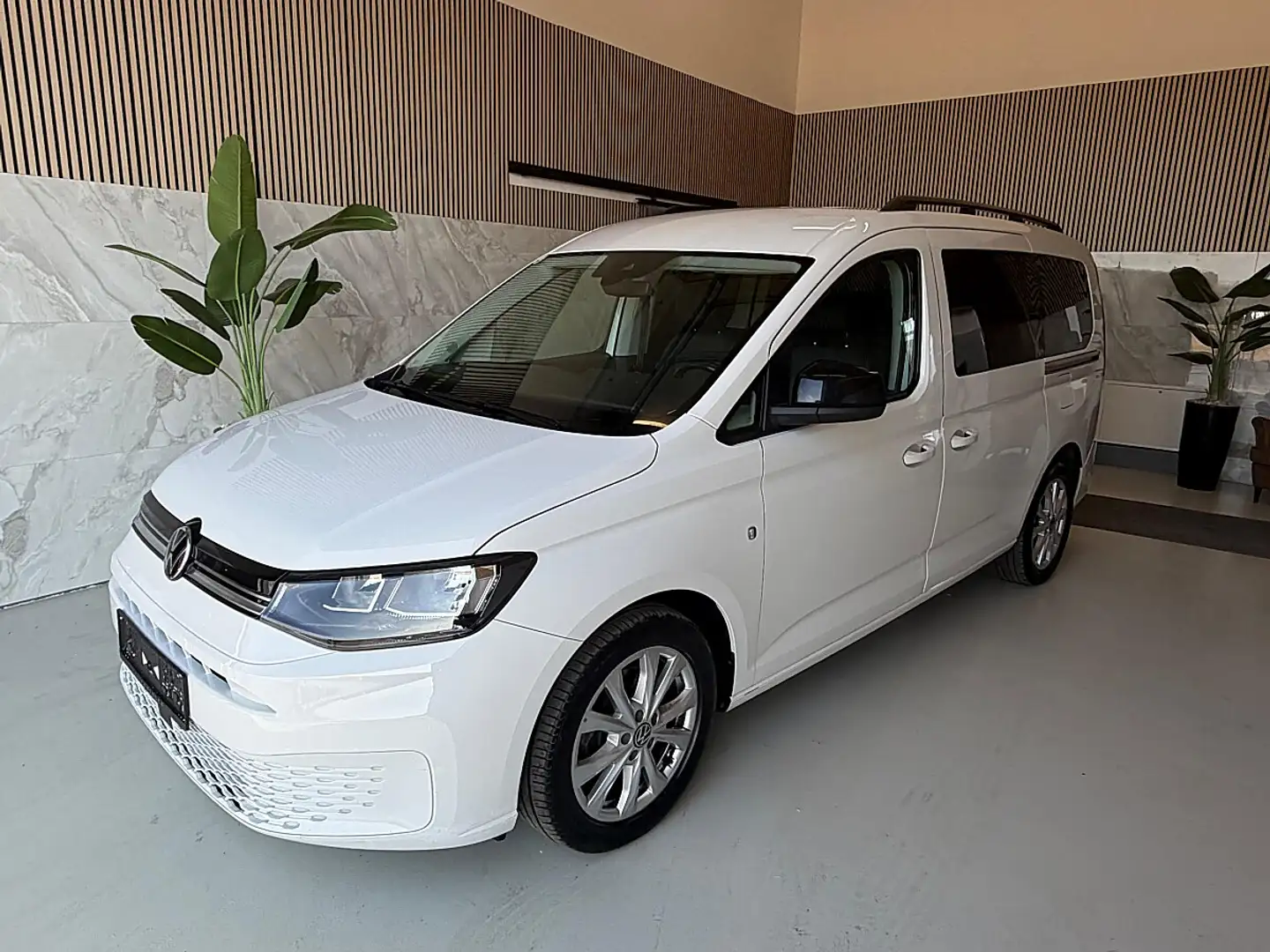 Volkswagen Caddy Maxi 2,0 TDI Life, 7Sitze Weiß - 1