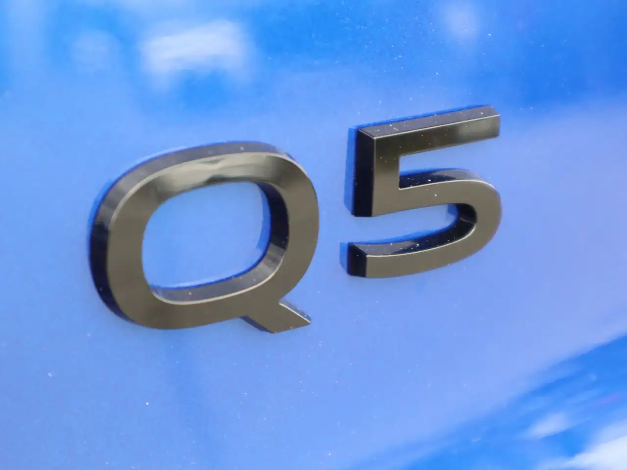 Audi Q5 photo Audi Q5