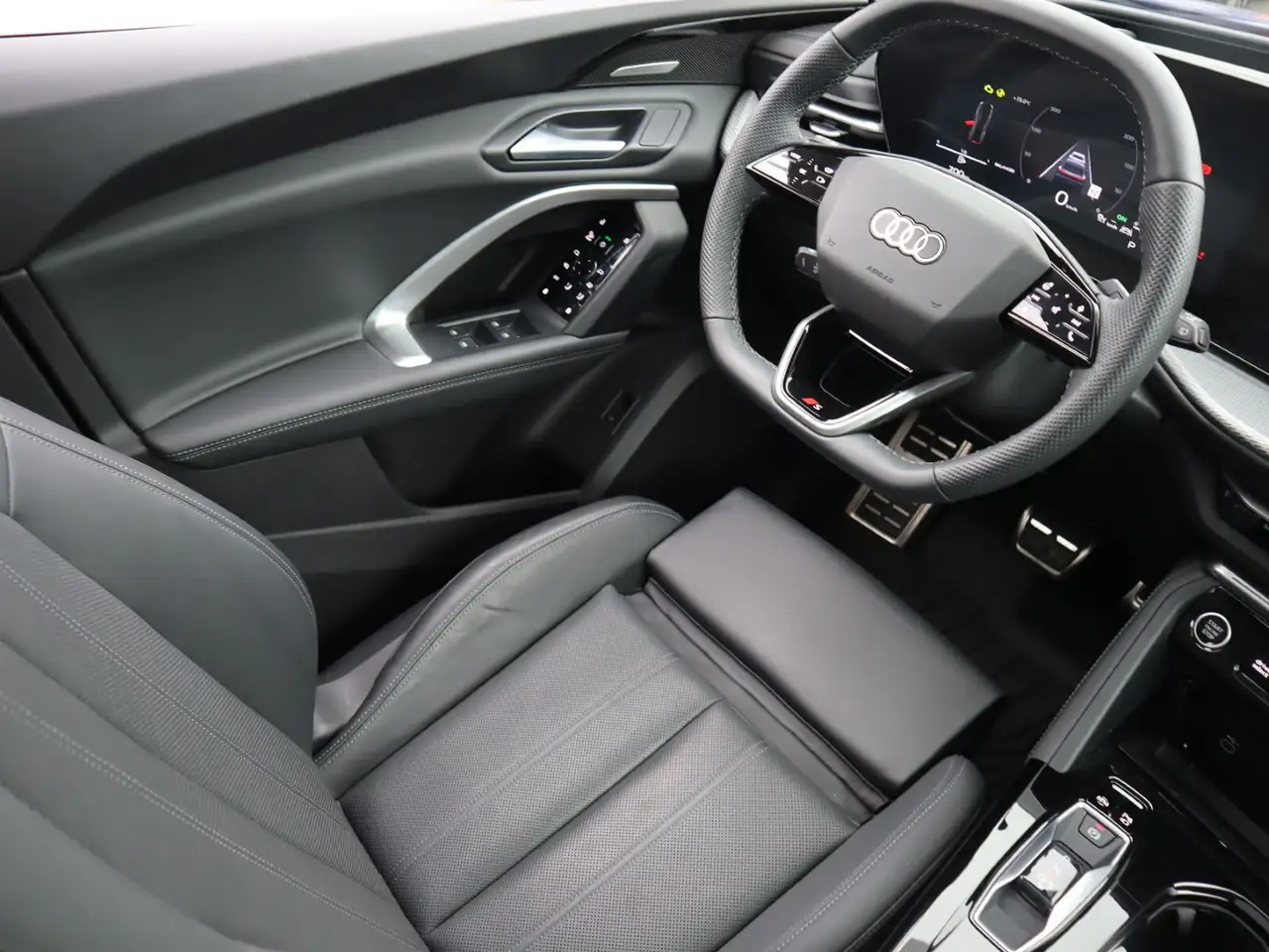 Audi Q5 photo Audi Q5