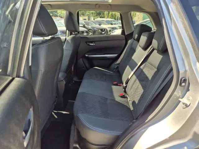Suzuki Vitara view 7