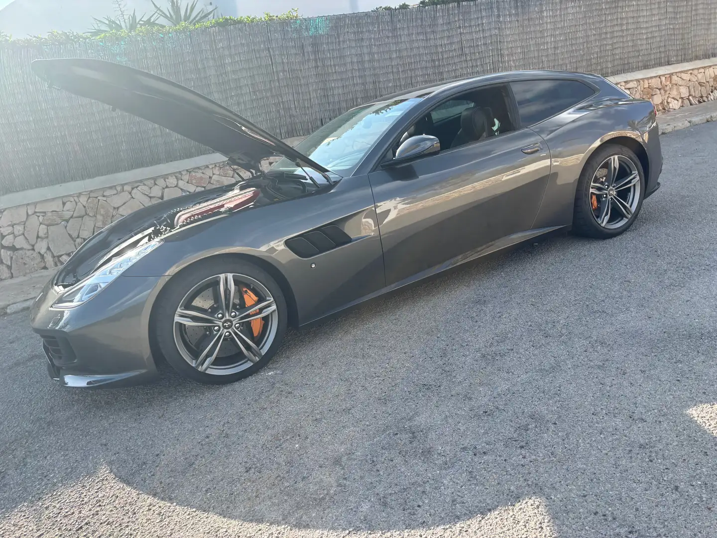 Ferrari GTC4 Lusso GTC 4Lusso V12 Sauger Grey - 2