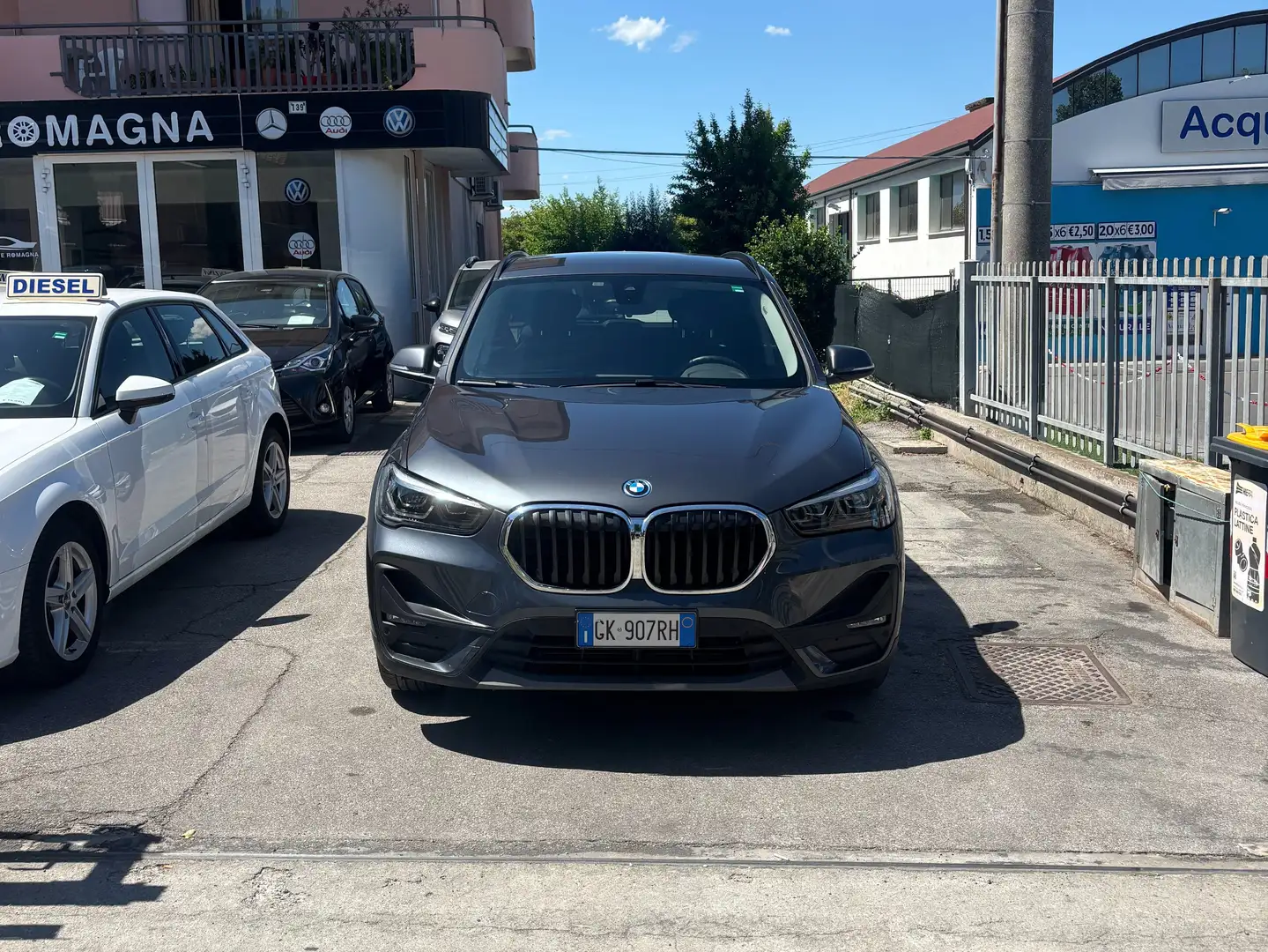 BMW X1 X1 F48  xdrive25e Sport auto NESSUN VINCOLO Grigio - 1
