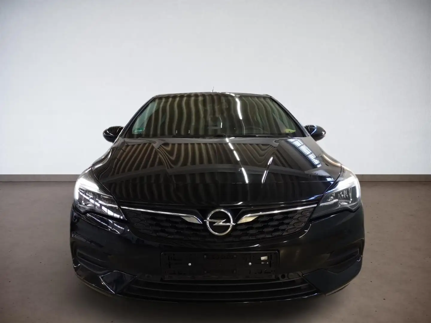 Opel Astra ASTRA 5T ELEG 1.2 (107)6G S/ Schwarz - 2