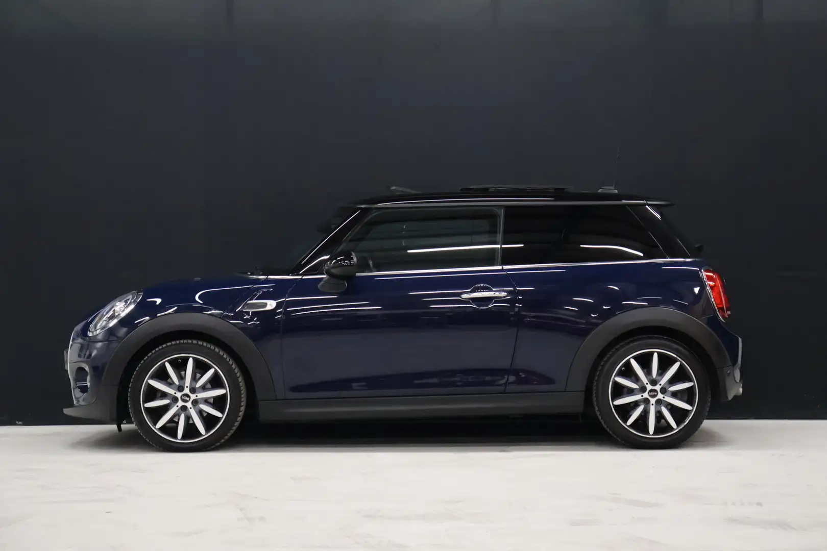 MINI Cooper Mini 1.5 Chili [SCHUIFDAK, APPLE CARPLAY, STOELVER Blauw - 2