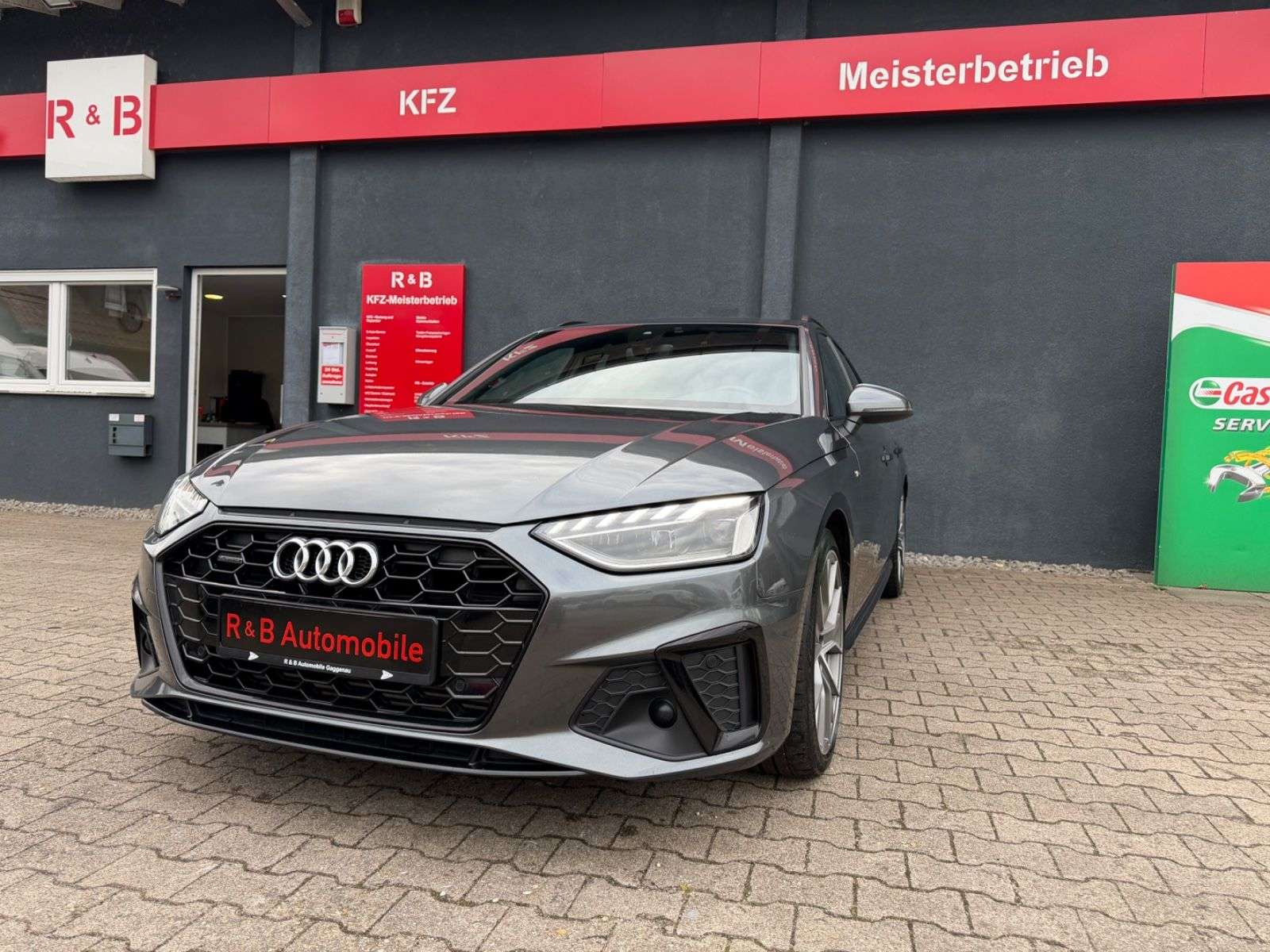 Second hand Audi A4 3.0