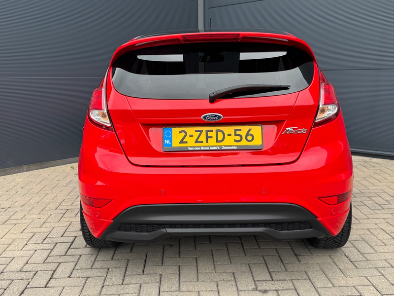 Ford Fiesta 1.0 EcoBoost Red/Black Edition — photo 11