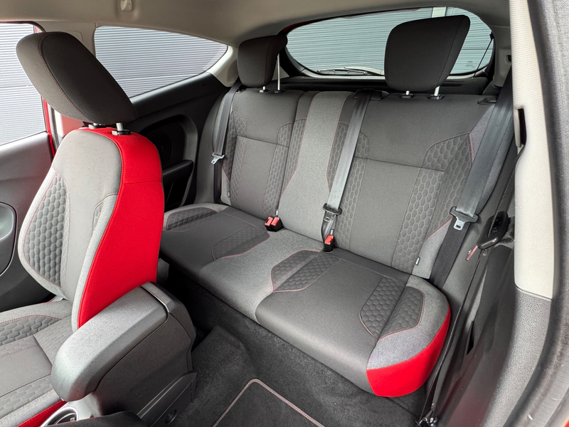 Ford Fiesta 1.0 EcoBoost Red/Black Edition — photo 7