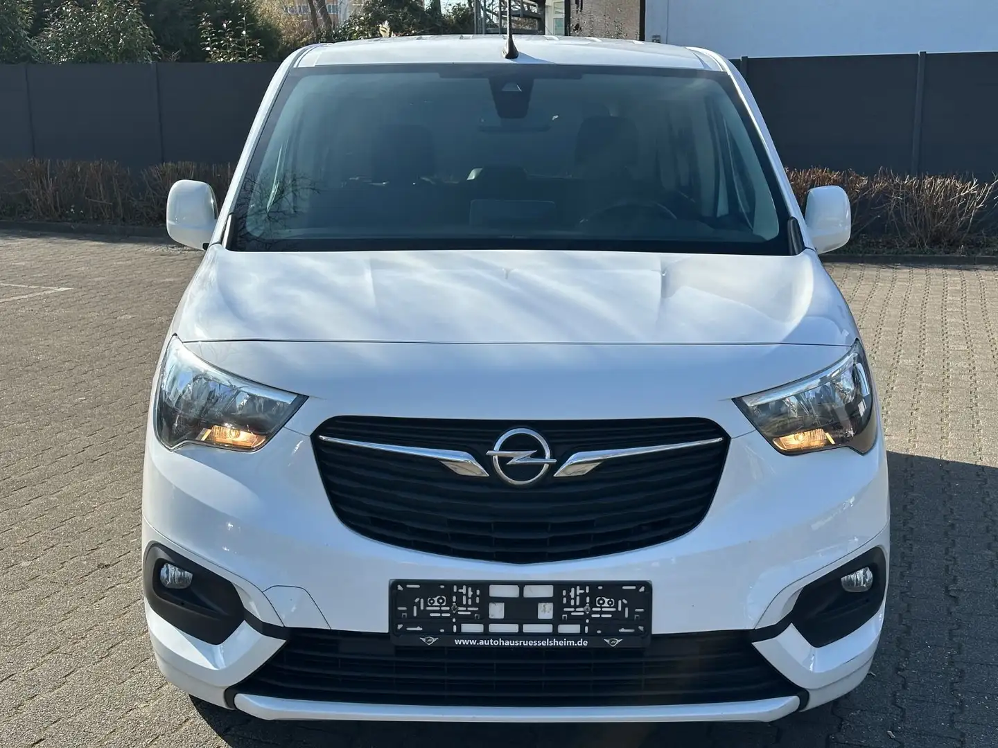 Opel Combo Life E Edition*KLIMAAU*5-SITZER*NAVI*LHZG* Blanc - 2