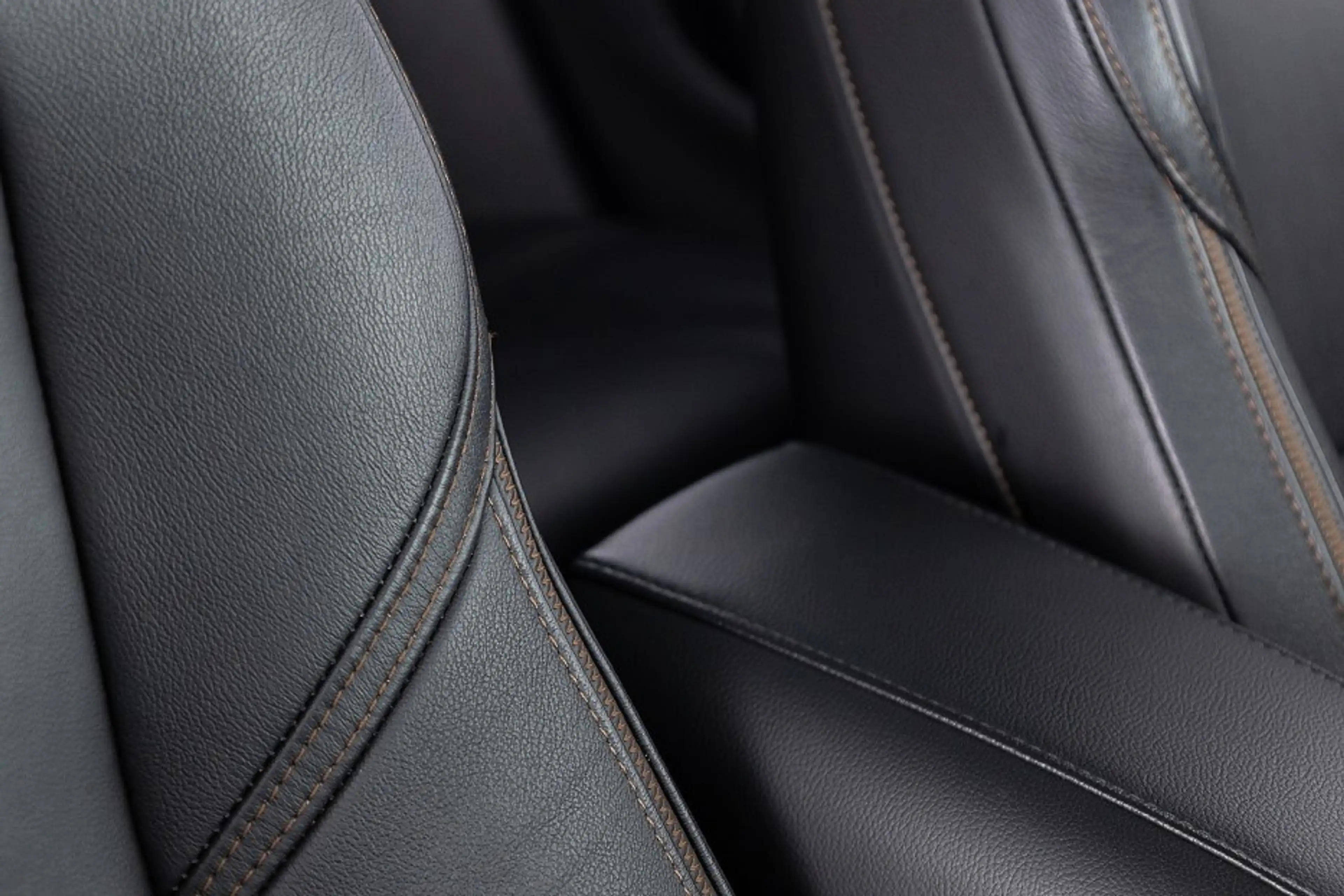 Volvo V40 Cross Country 1.5 T3 Polar+ Luxury | LEDER | PANORAMA . — photo 7