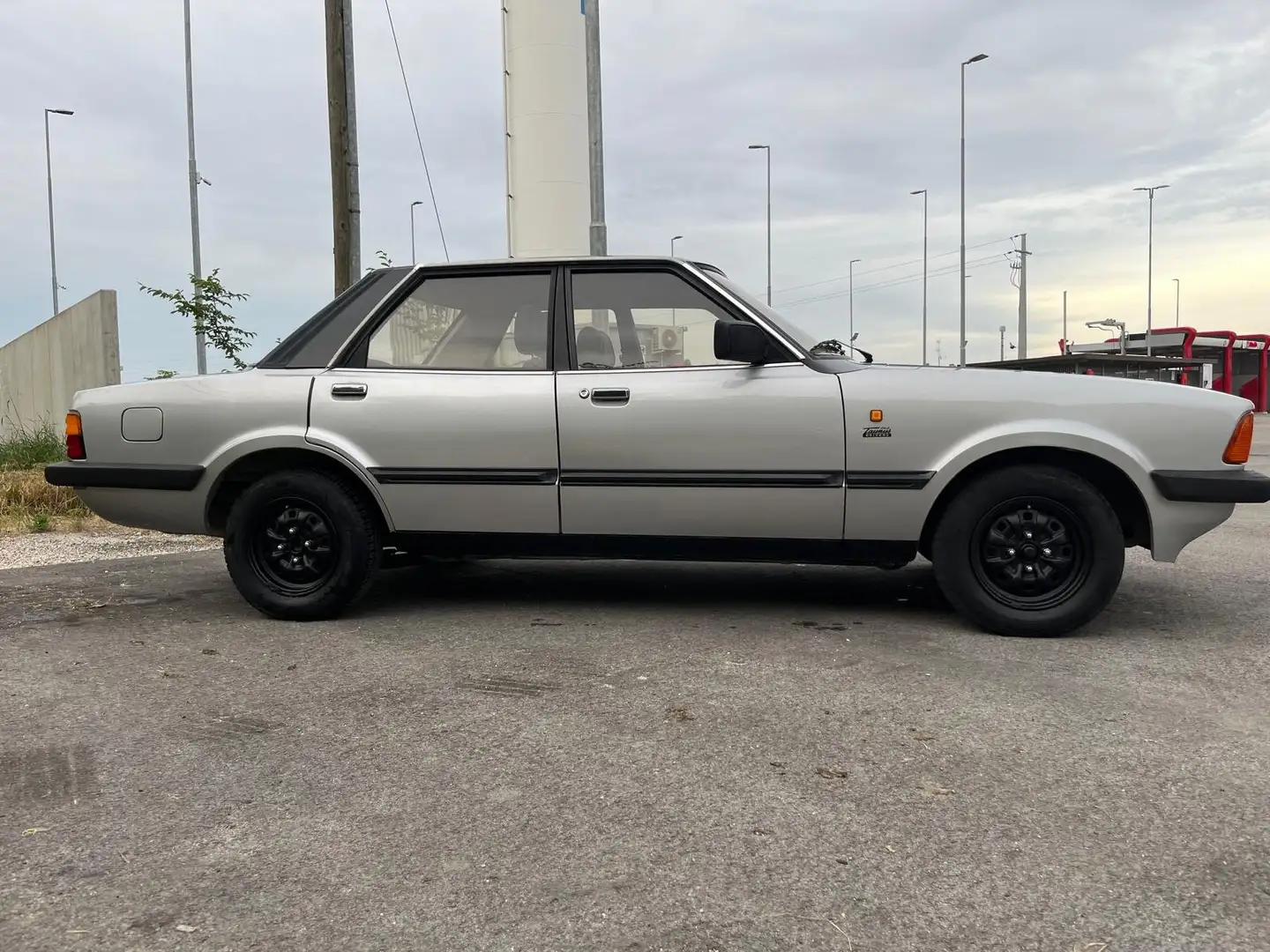 Ford Taunus Taunus 4p 1.6 GL Grigio - 2