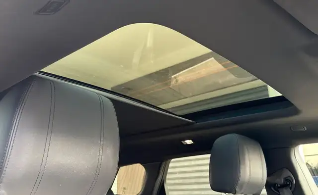 Land Rover Range Rover Evoque view 7