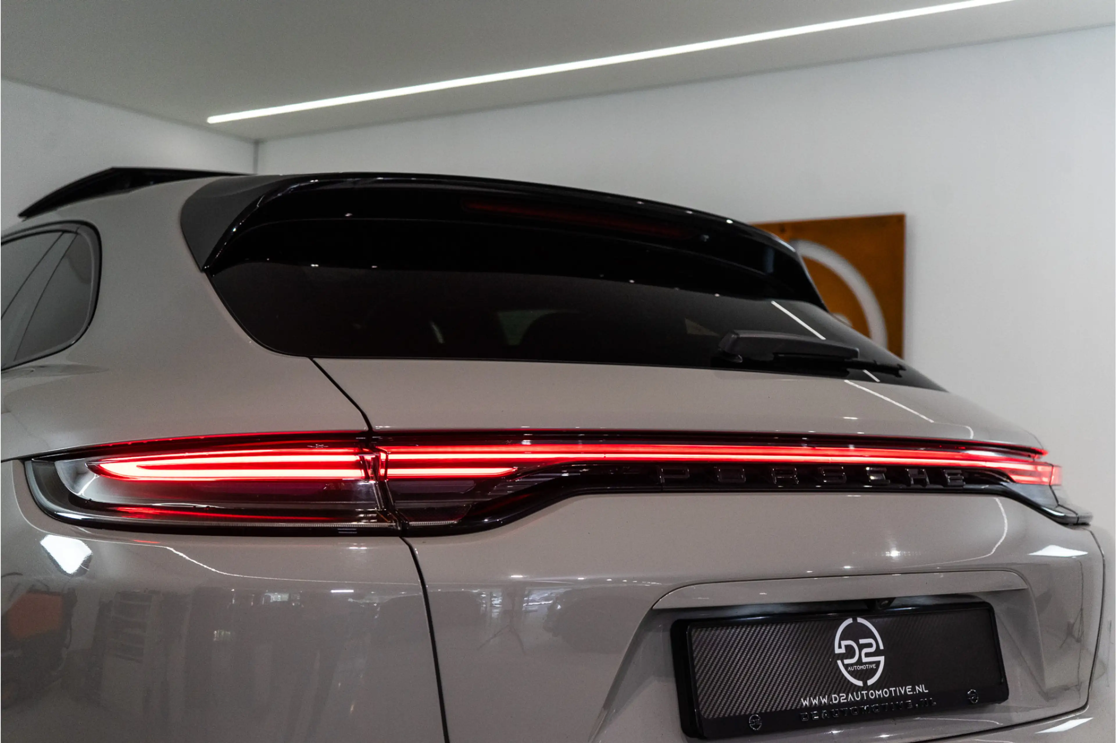 Porsche Panamera Sport Turismo 2.9 4 E-Hybrid Platinum Edition 462P — photo 14