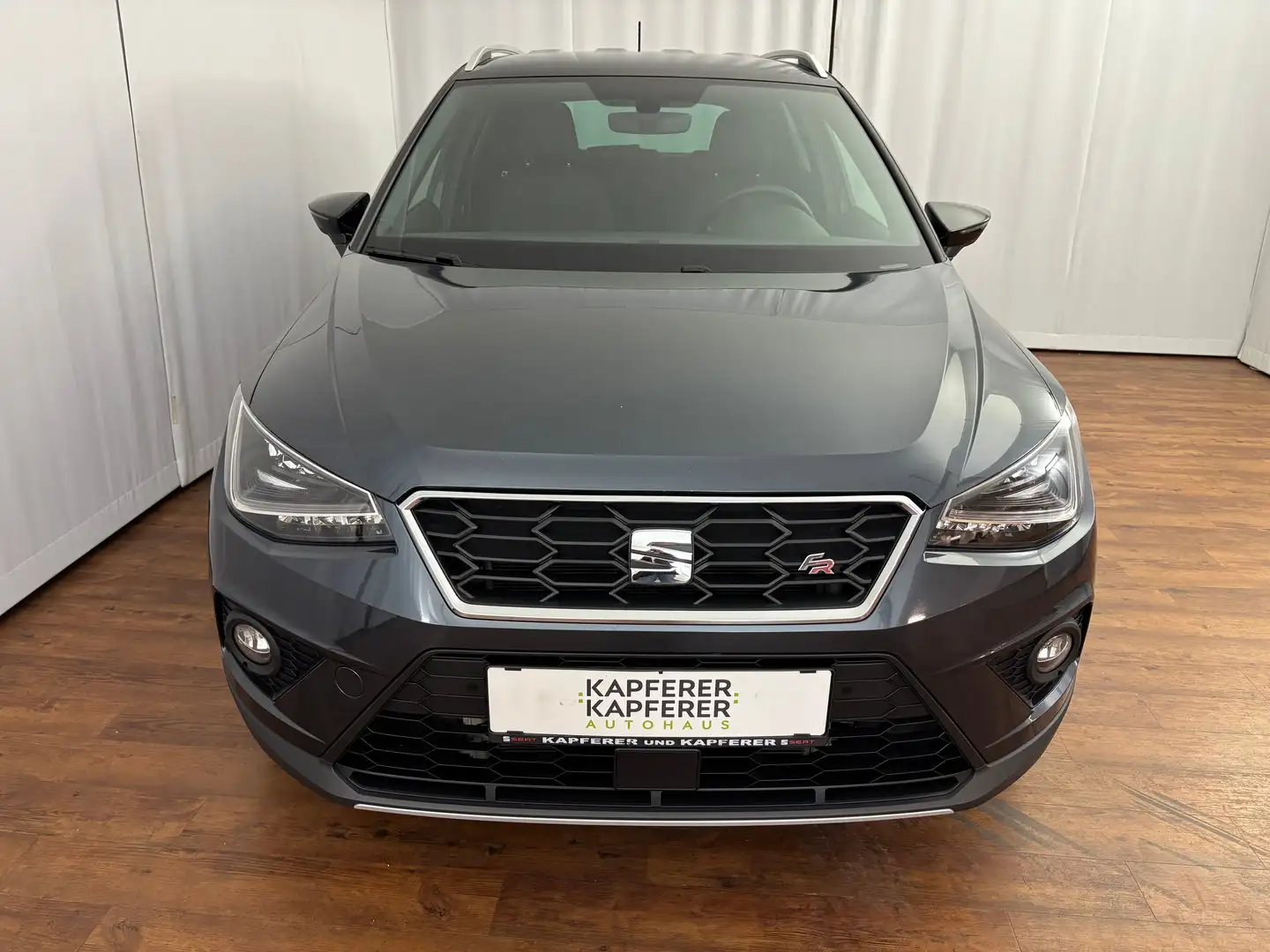 SEAT Arona FR EcoTSI DSG Grau - 2