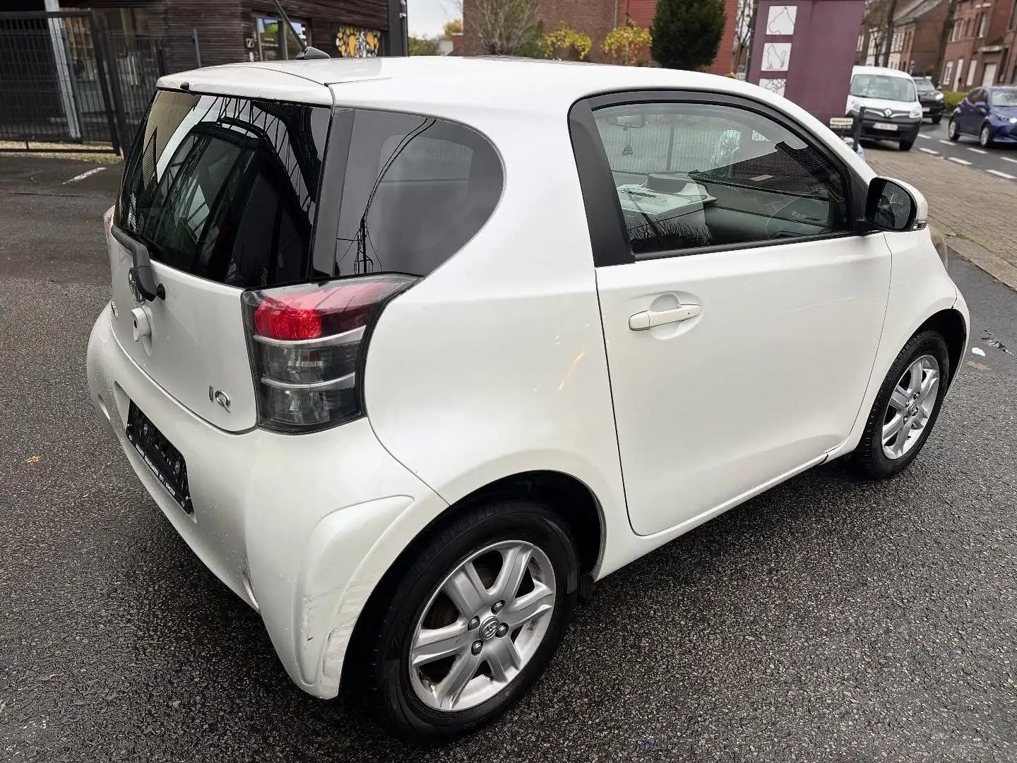 Toyota iQ iQ 1.0i VVT-i Sol Blanc - 2
