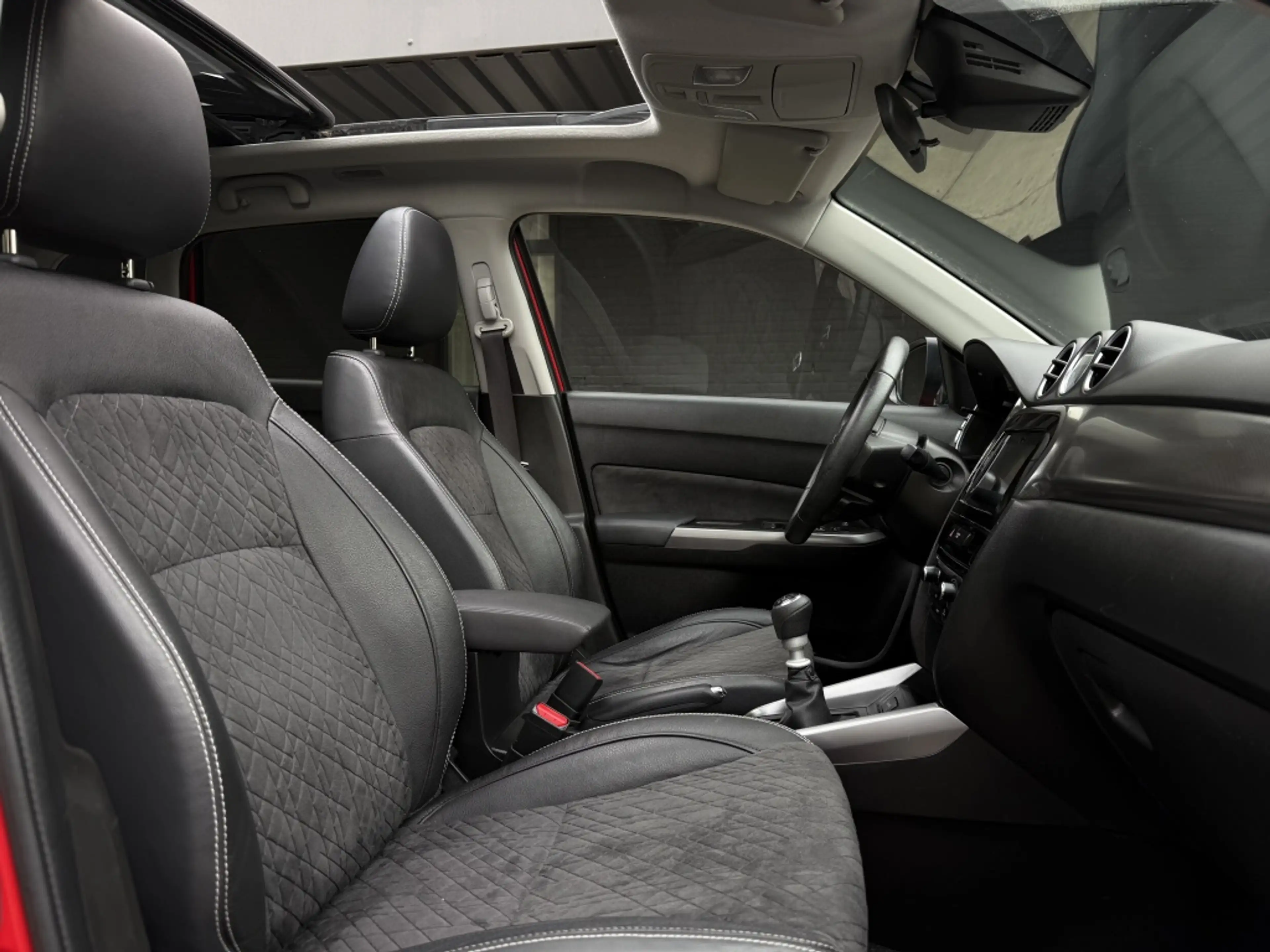 Suzuki Vitara 1.4 Boosterjet Stijl - Goed uitgerust - Dealeronde — photo 6