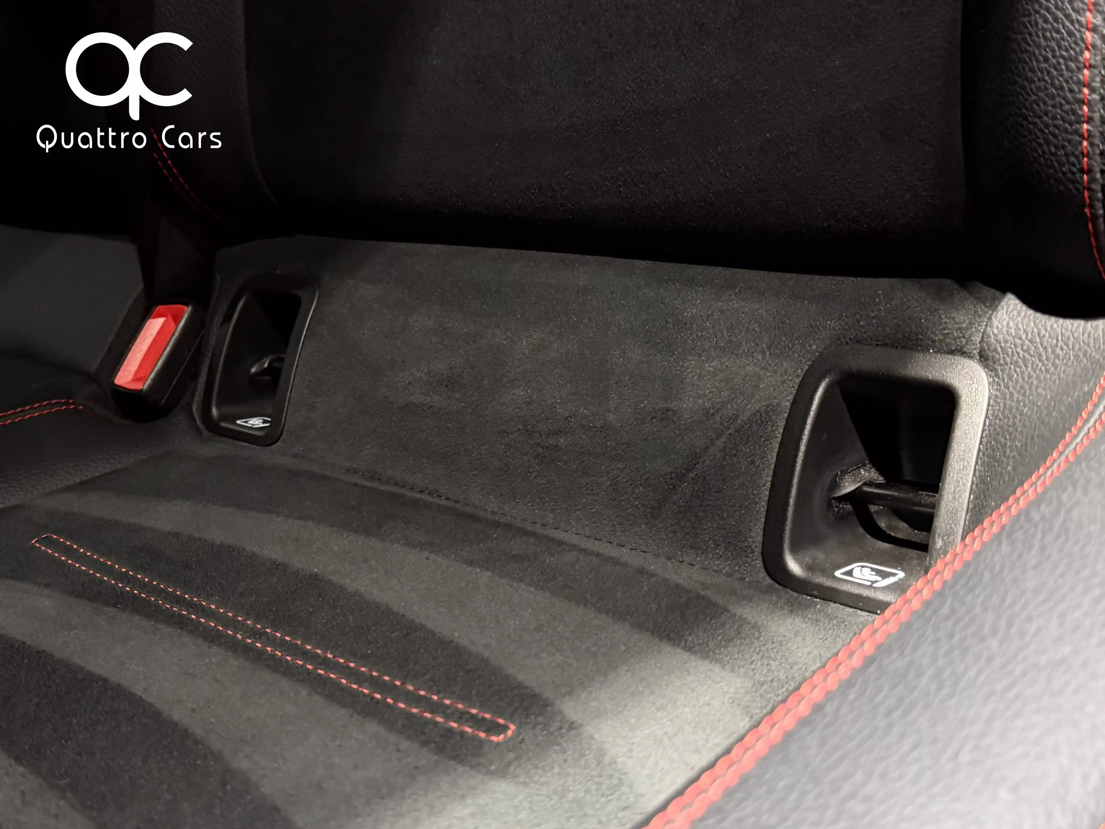 Mercedes-Benz CLA 180 Pack AMG / Pack night / 1ere Main / Super look — photo 29