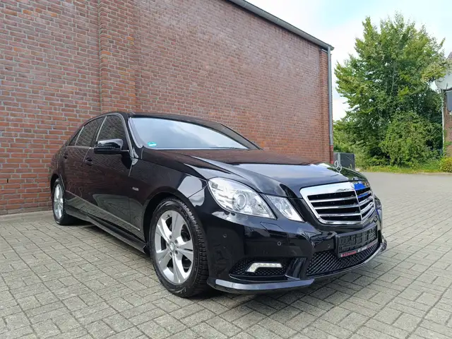 Mercedes-Benz E 220 E 220 CDI BlueEfficiency*Avantgarde*AMG Line