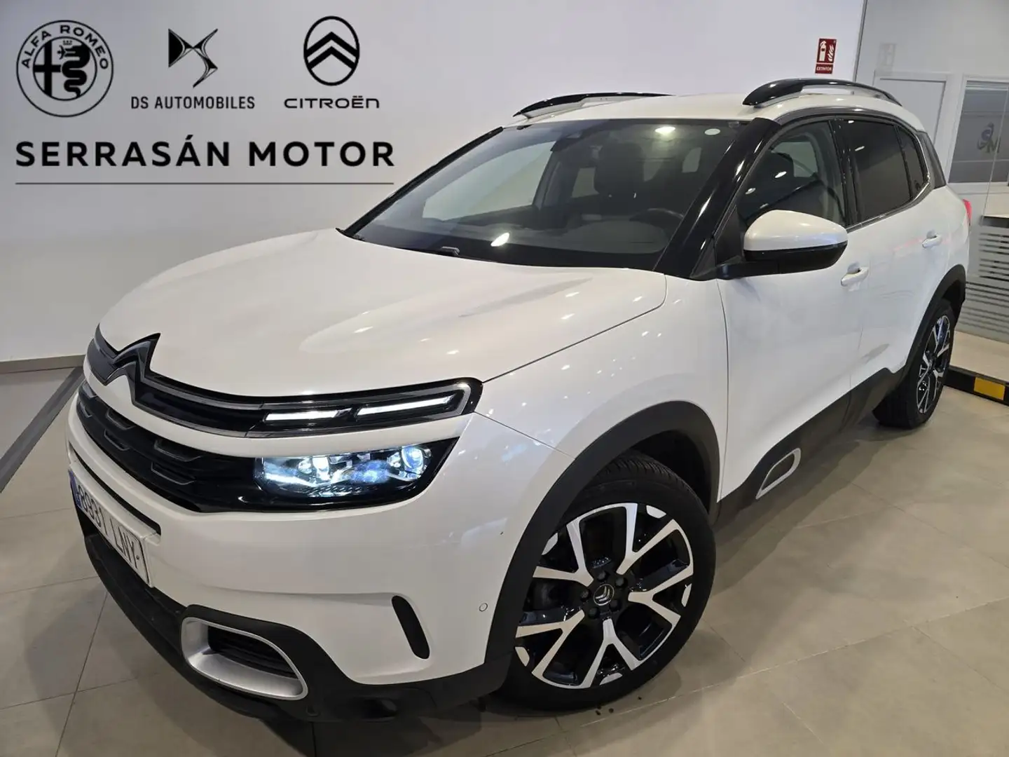 Citroen C5 Aircross BlueHDi 130 S&S 6v Shine (solo stock) Blanc - 1