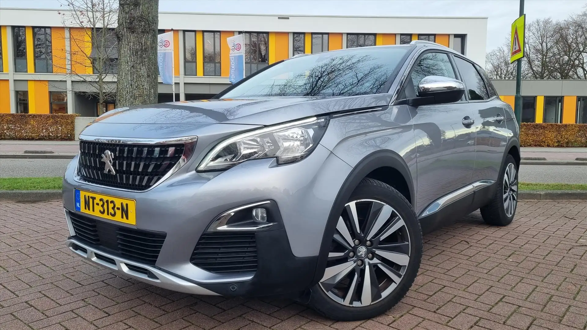 Peugeot 3008 1.2i 130pk Première Schuifdak/Nwe distr.riem!! Gris - 1