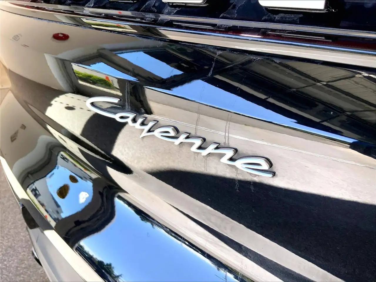 Porsche Cayenne снимка Porsche Cayenne