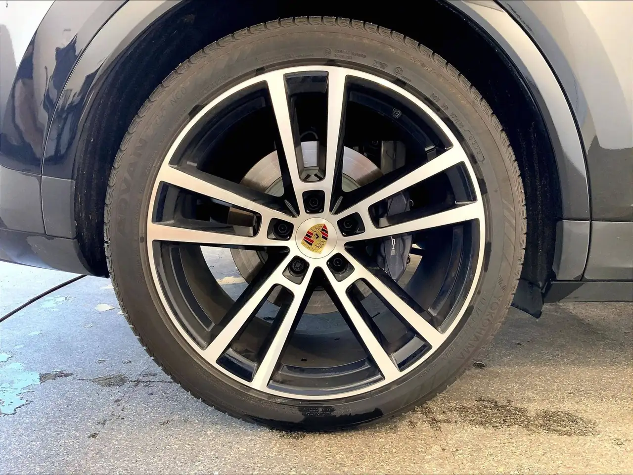 Porsche Cayenne снимка Porsche Cayenne