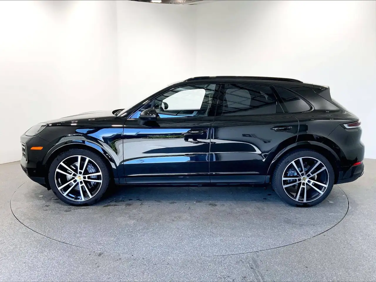 Porsche Cayenne снимка Porsche Cayenne
