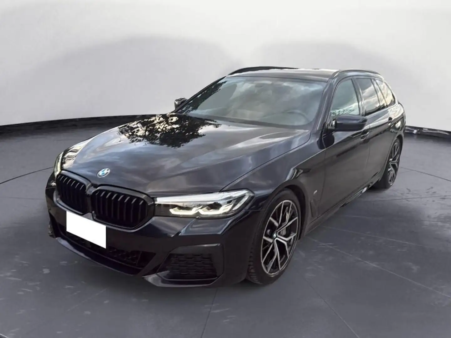 BMW 530 d Touring mhev 48V xdrive Luxury auto Schwarz - 1