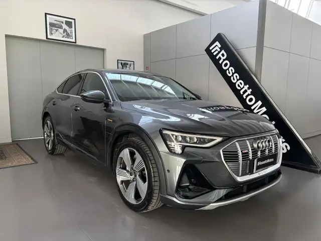 Audi Q8 e-tron SPORTBACK 50 quattro S line edition